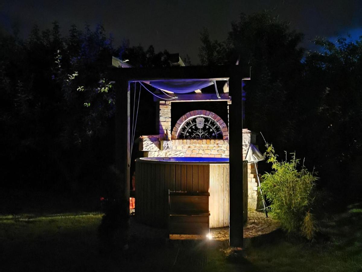 Wonderful Apartment With Barrel Sauna Stockheim  Exterior photo